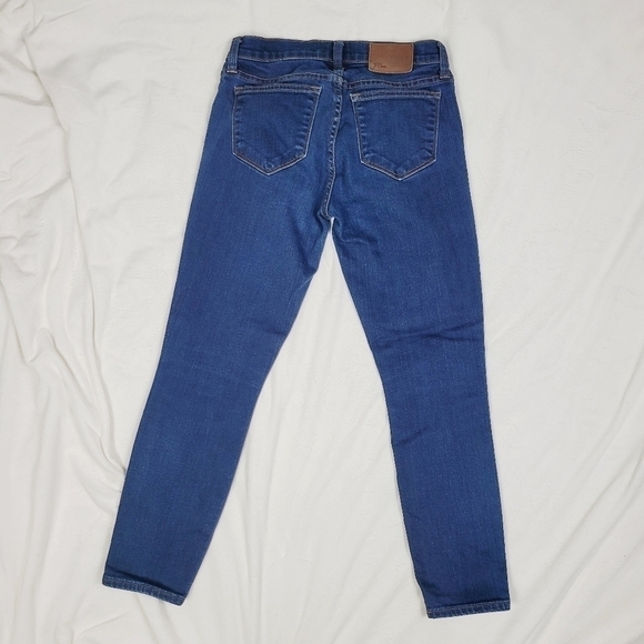 J. CREW TOOTHPICK SKINNY MID RISE JEANS WOMENS Size: 25P - Picture 5 of 9